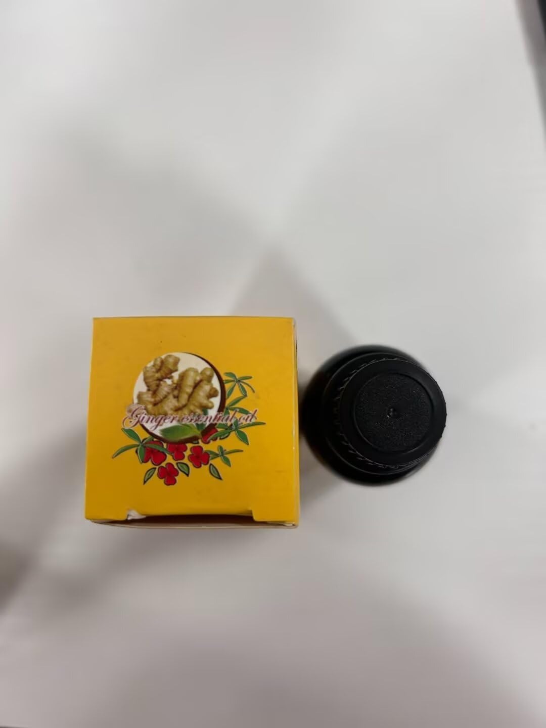 Huang Jia Fang Cao Yuan Ginger Essential Oil β Skin Nourishing, Massage & Aromatherapy Oil (30ml)