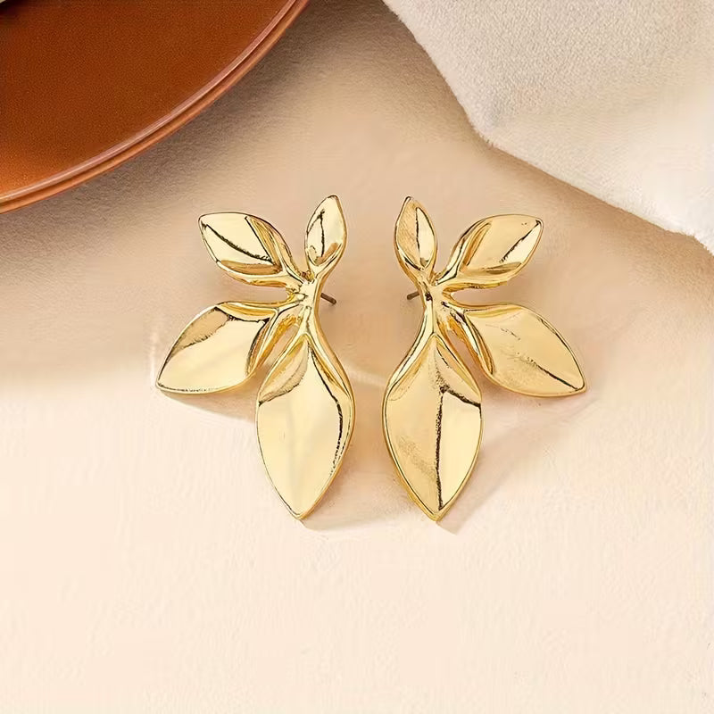 Elegant Golden-Tone Floral Dangle Earrings