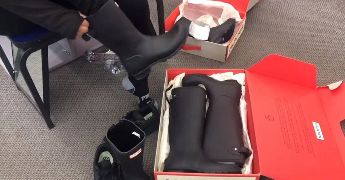 when to wear hunter boots